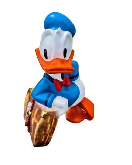 KACZOR DONALD Z WALIZKĄ