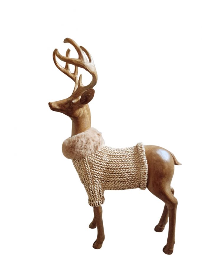 STOJĄCY RENIFER / JELEŃ - w sweterku model II