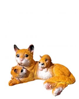 KOT KOTKA LEŻĄCA Z MŁODYMI - model I