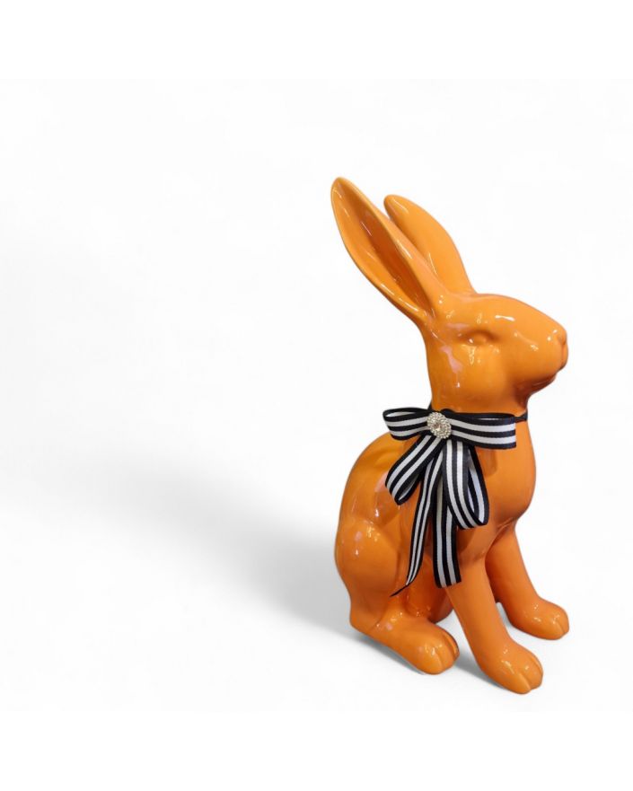 FIGURA CERAMICZNA - KRÓLIK ZAJĄC Z KOKARDĄ morelowy model I