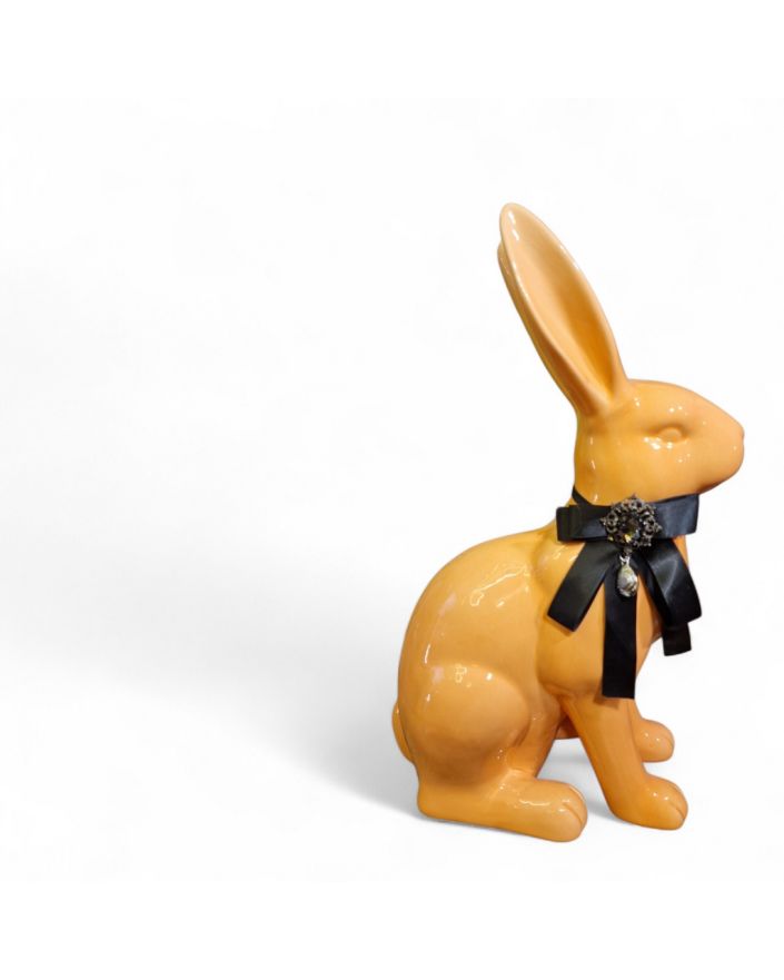 FIGURA CERAMICZNA - KRÓLIK ZAJĄC Z KOKARDĄ morelowy model II