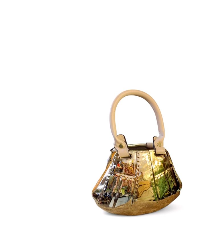 WAZON W KSZTAŁCIE TOREKI ZE SKÓRZANYMI USZAMI model I złoty