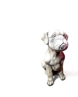 FIGURA BETONOWA - SIEDZĄCY PIES PIESEK BOXER BOKSER model I brąz