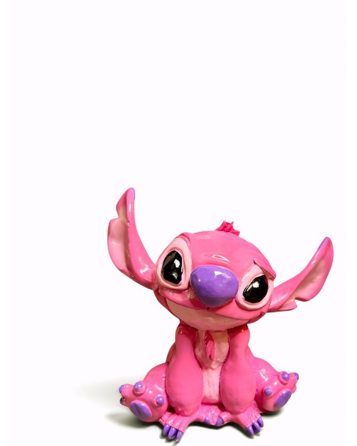 FIGURA DEKORACYJNA - MAŁY SIEDZĄCY STICH (sticz) model II różowy