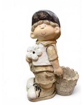 FIGURKA GIPSOWA - CHŁOPIEC OGRODNIK Z KOSZEM model IIIa