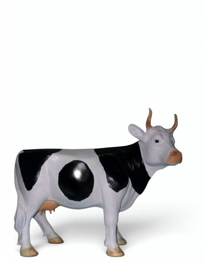 ŚREDNIA STOJĄCA KROWA model III